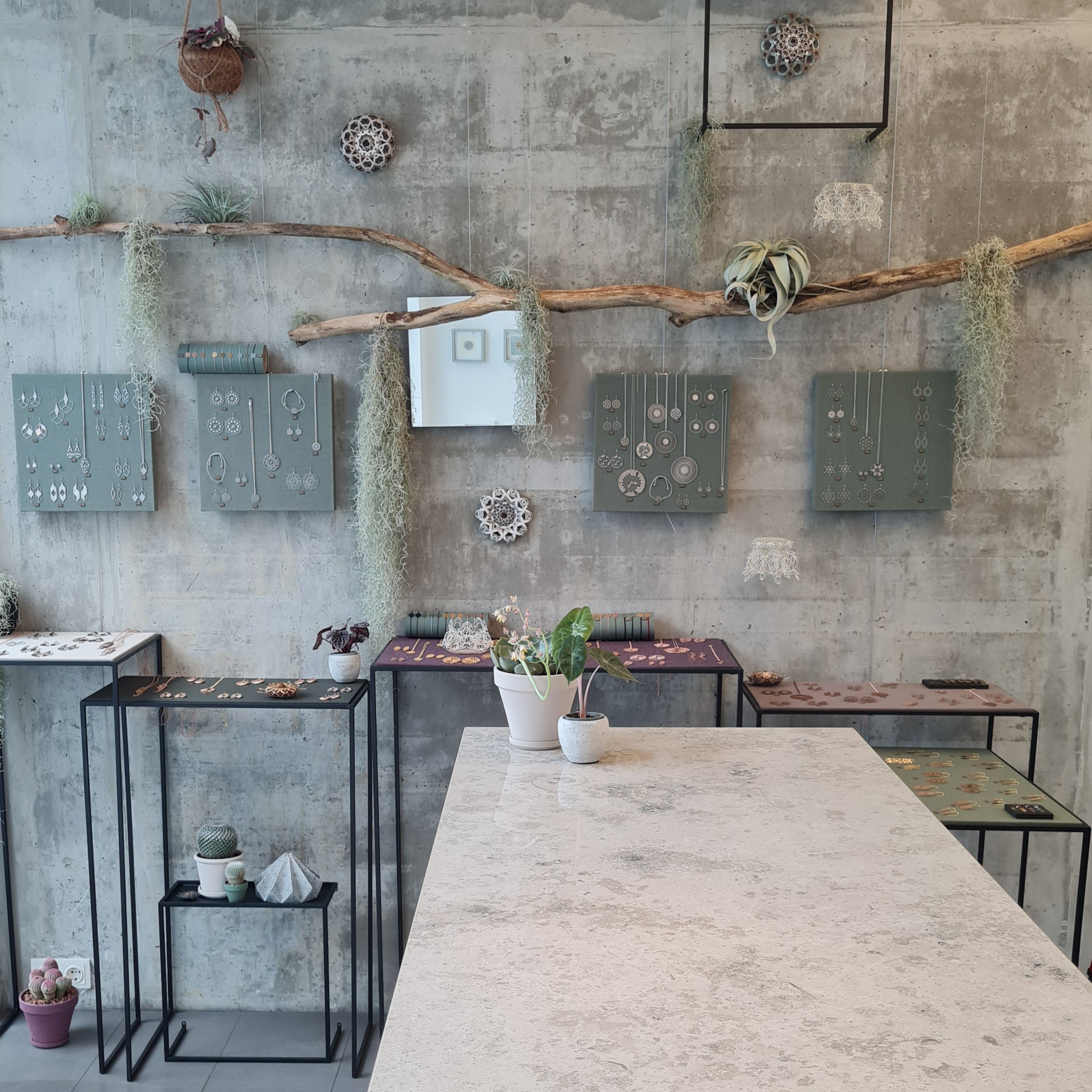 NEUER KOSAE-SHOWROOM am Rosenthaler Platz