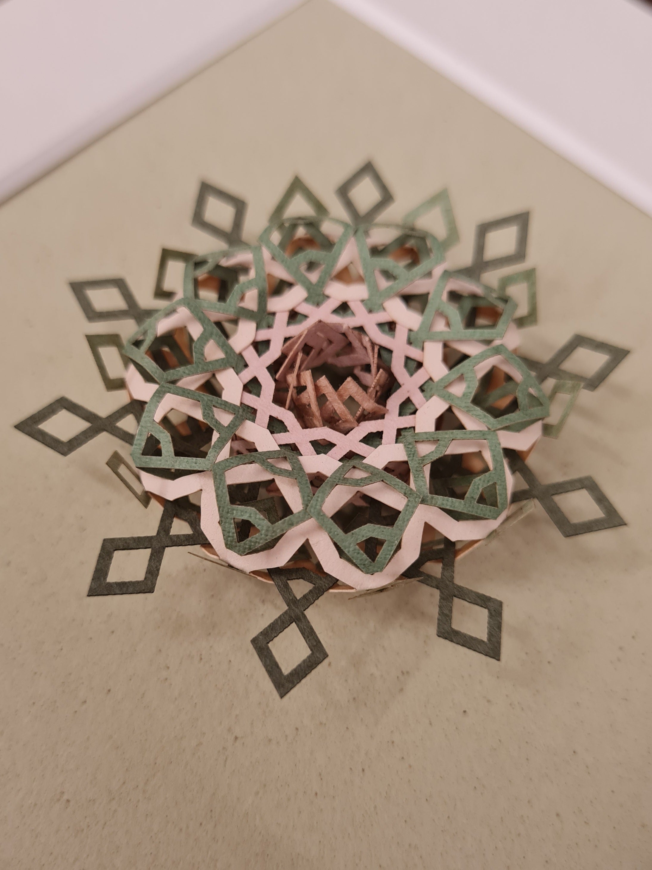 Little Bijou in frame V43