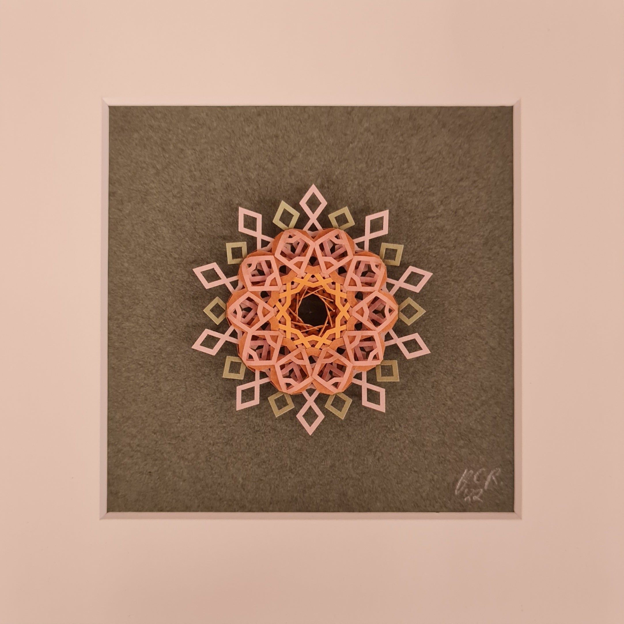 Little Bijou in frame V44