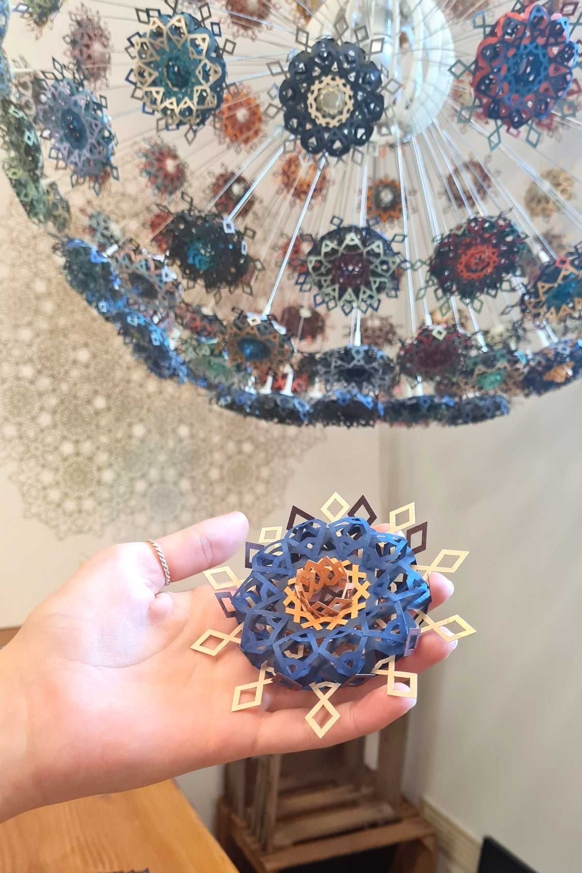 Papierleuchte "Flowerball"