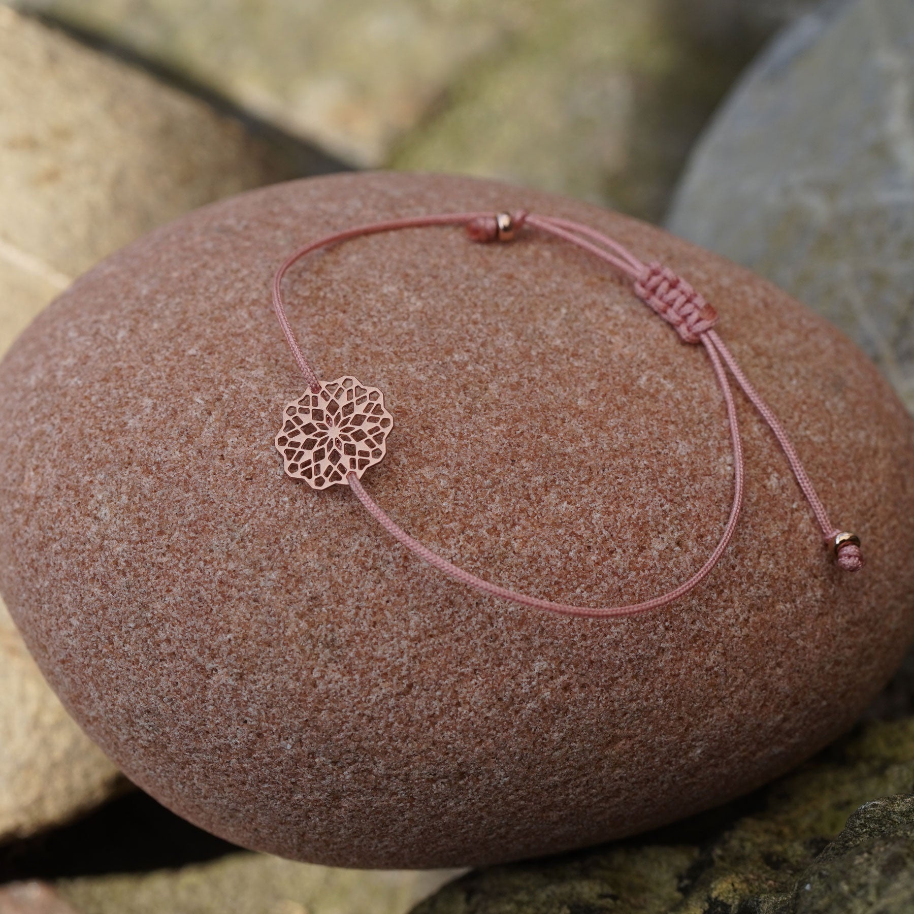 Armband mit floralem Motiv Roségold glänzend