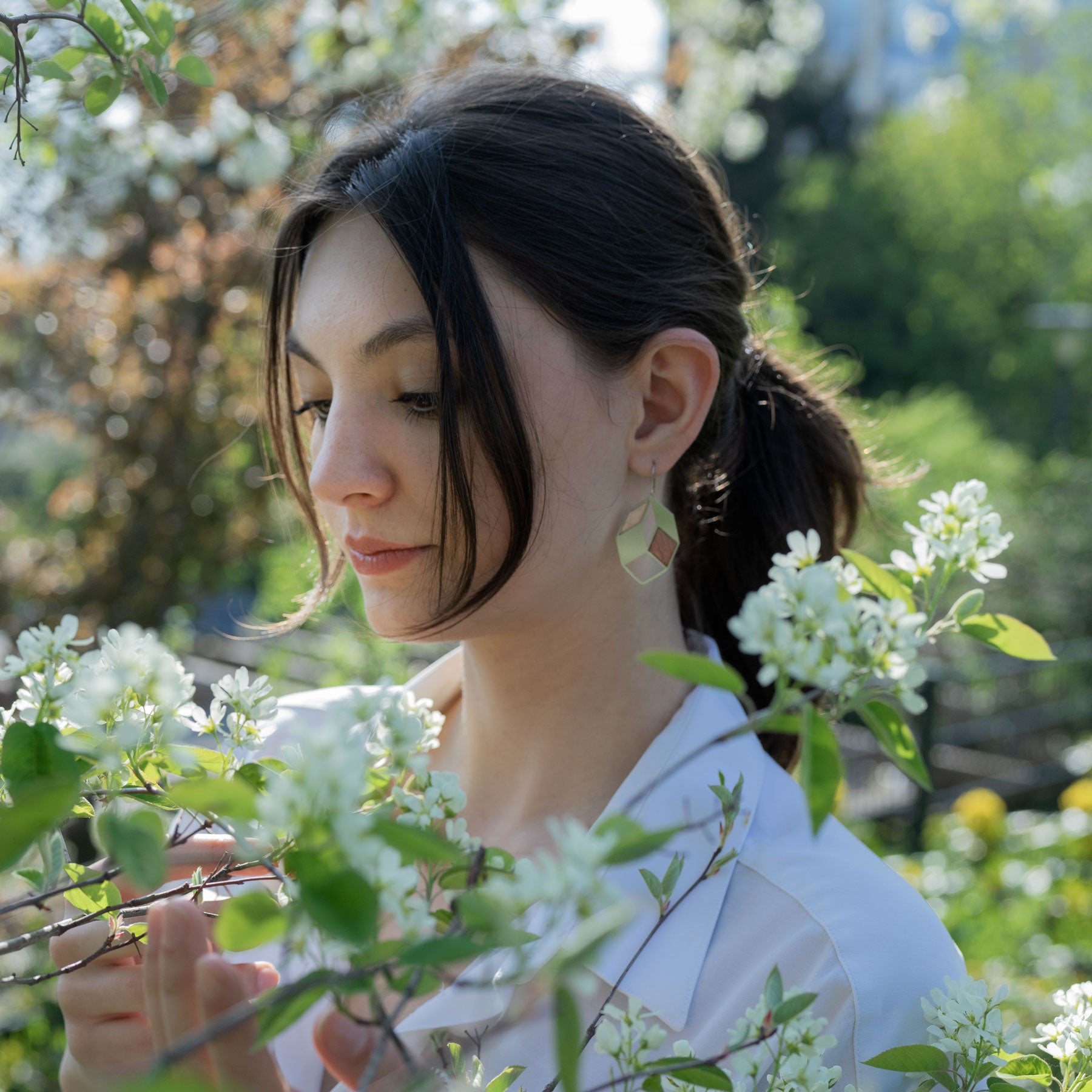 Geometrische Ohrhänger mit Holz | Edelstahl