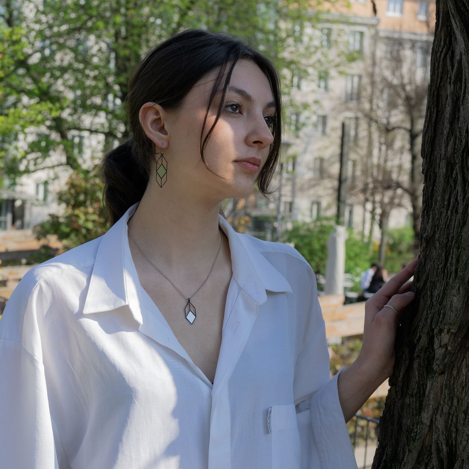 Bewegliche Ohrringe lang Roségold