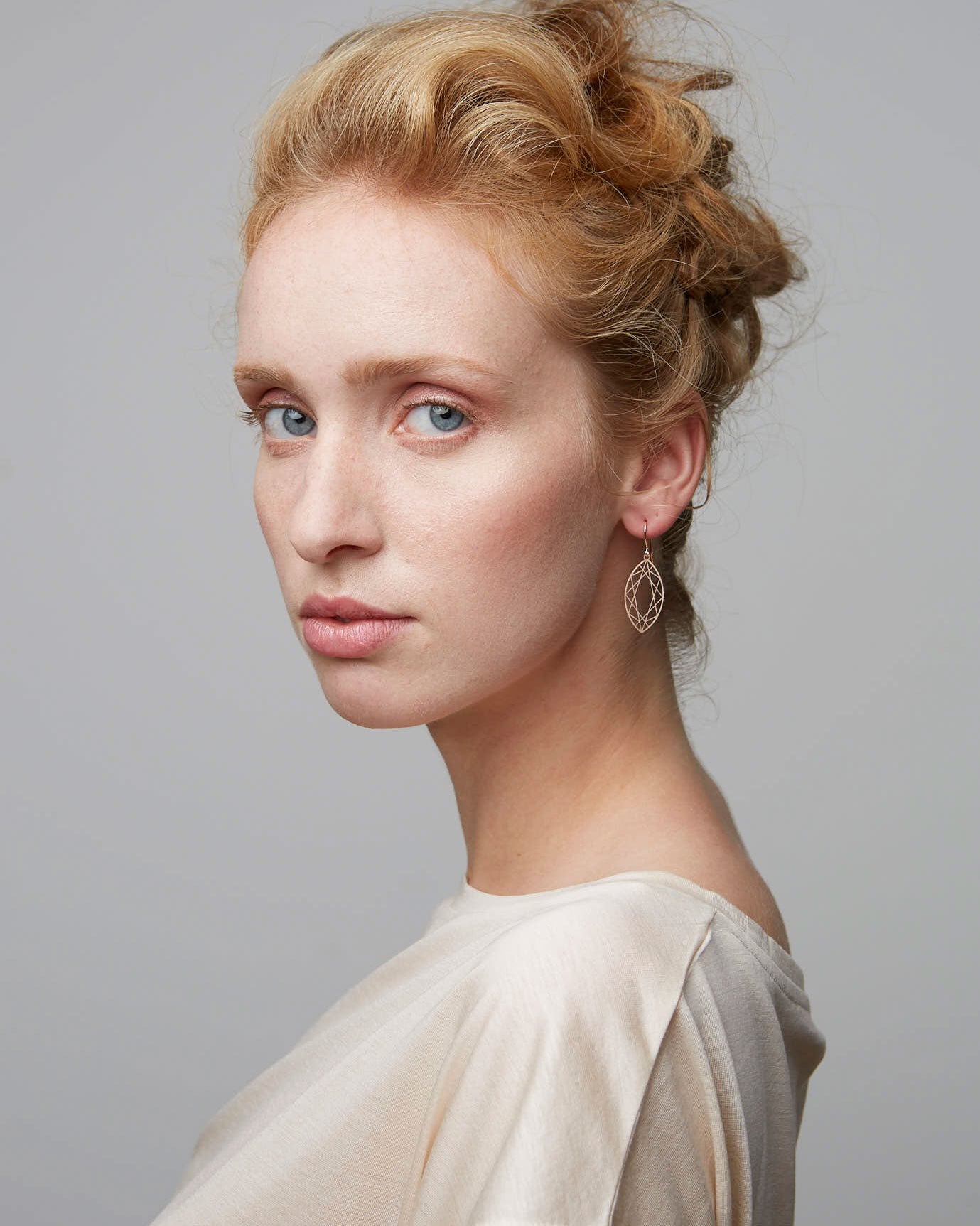 Filigrane Ohrringe "Navette" Edelstahl