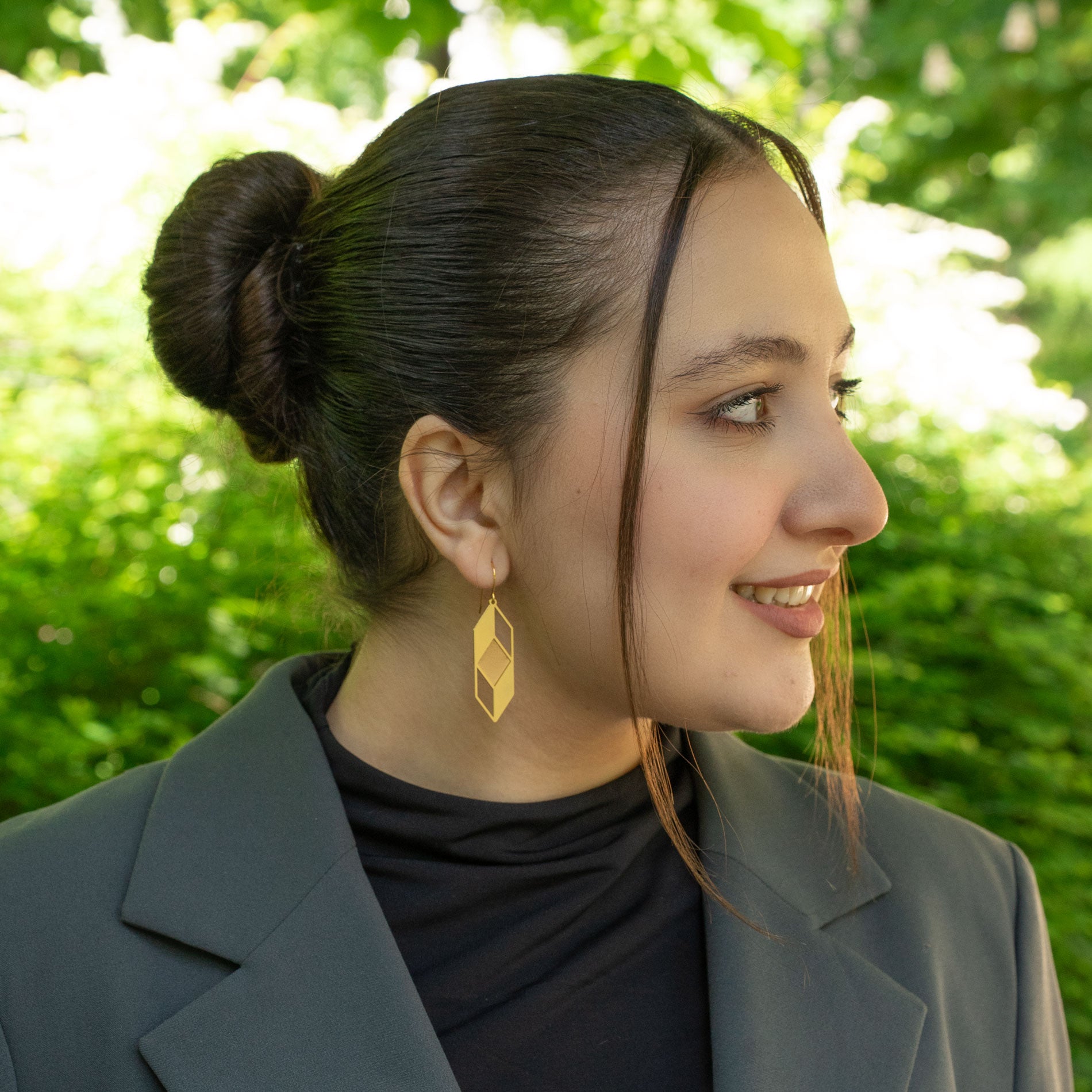 Raffinierte geometrische Ohrringe Edelstahl