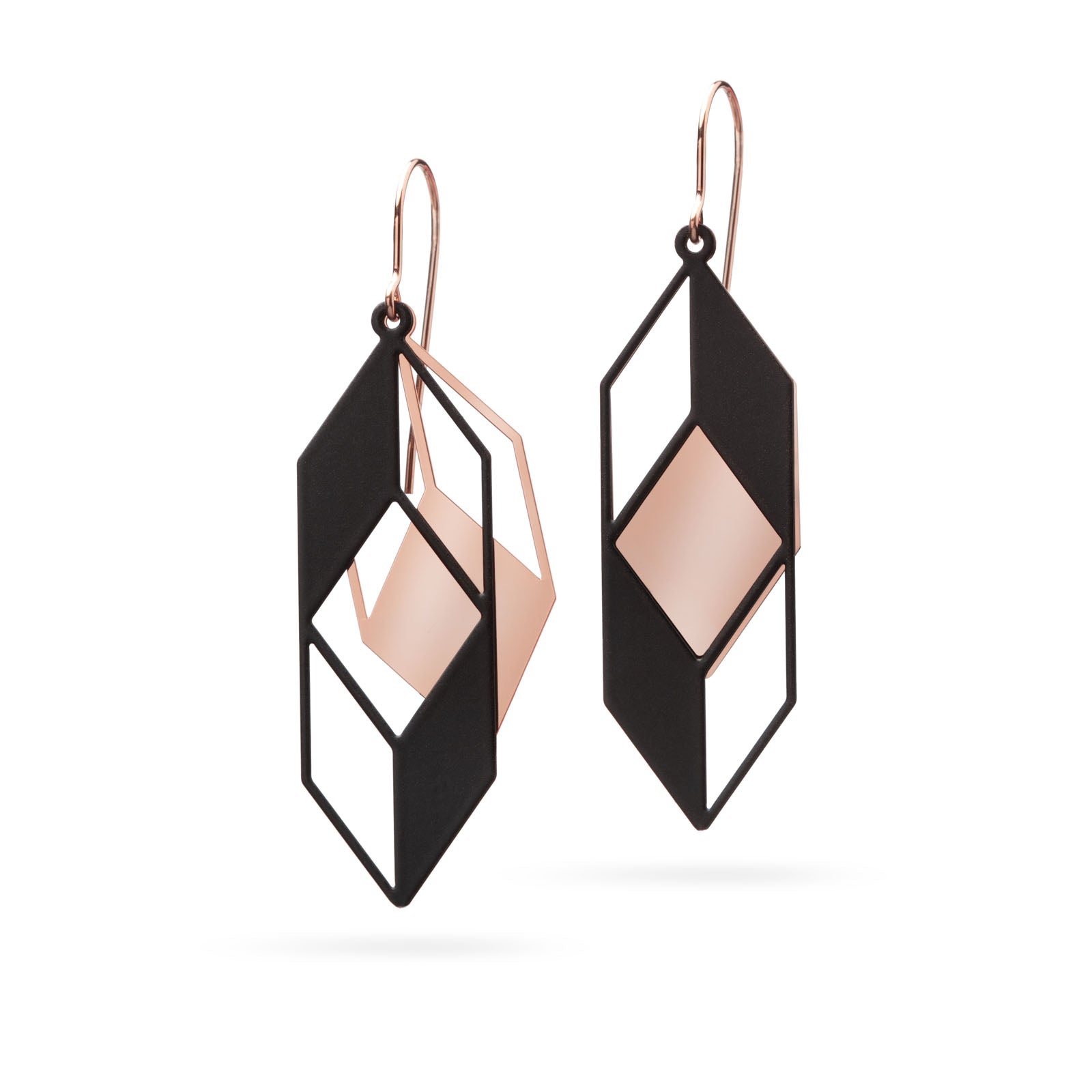 Raffinierte geometrische Ohrringe schwarz/rosé