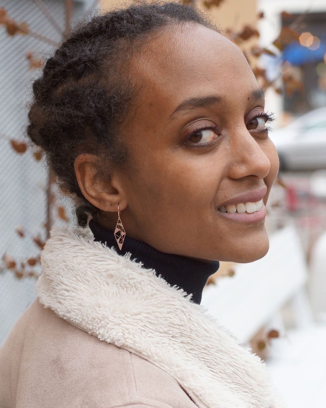 Kleine rautenförmige Ohrringe | vergoldet glänzend