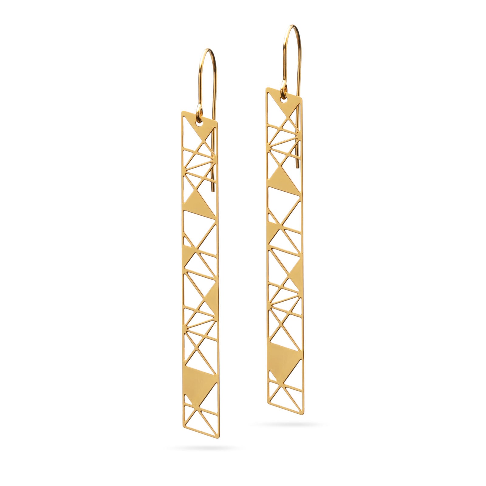 Lange schmale Ohrringe vergoldet matt