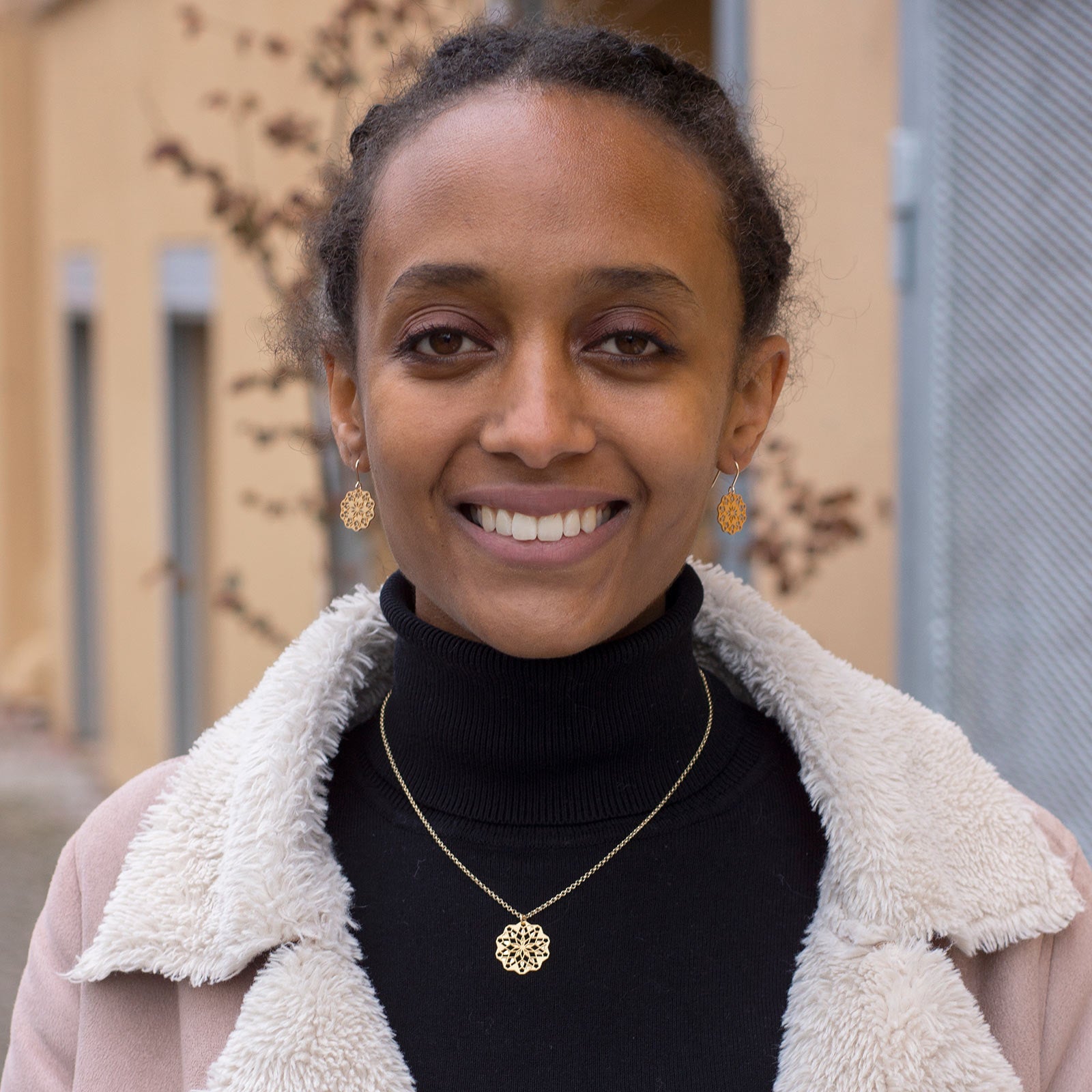 Florale Ohrringe "Florita" Edelstahl