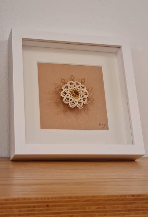 Little Bijou in frame V21