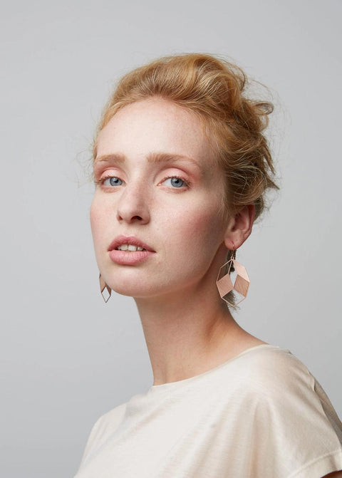 Große geometrische Ohrhänger | Kupfer mit Holz - Ausgefallener Designerschmuck, bracelets/Armbänder, earrings/Ohrringe, necklaces/Ketten